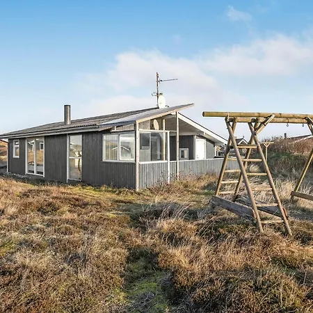 Semesterbostad Amazing In Hvide Sande With Sauna *