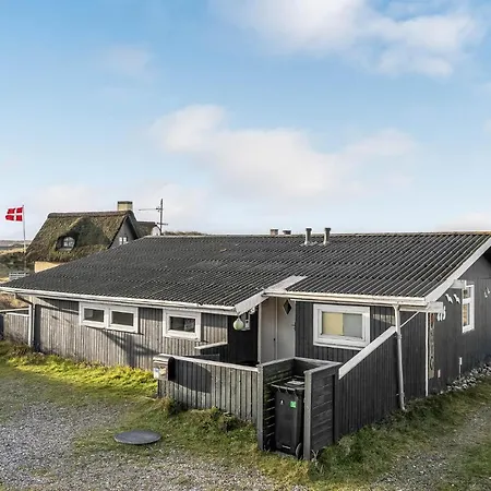 Semesterbostad Amazing In Hvide Sande With Sauna *