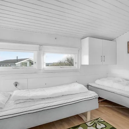 Amazing In Hvide Sande With Sauna * Bjerregård